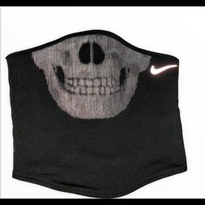 Nike skeleton crew therma fit neck warmer size L/XL NEW NEVER WORN